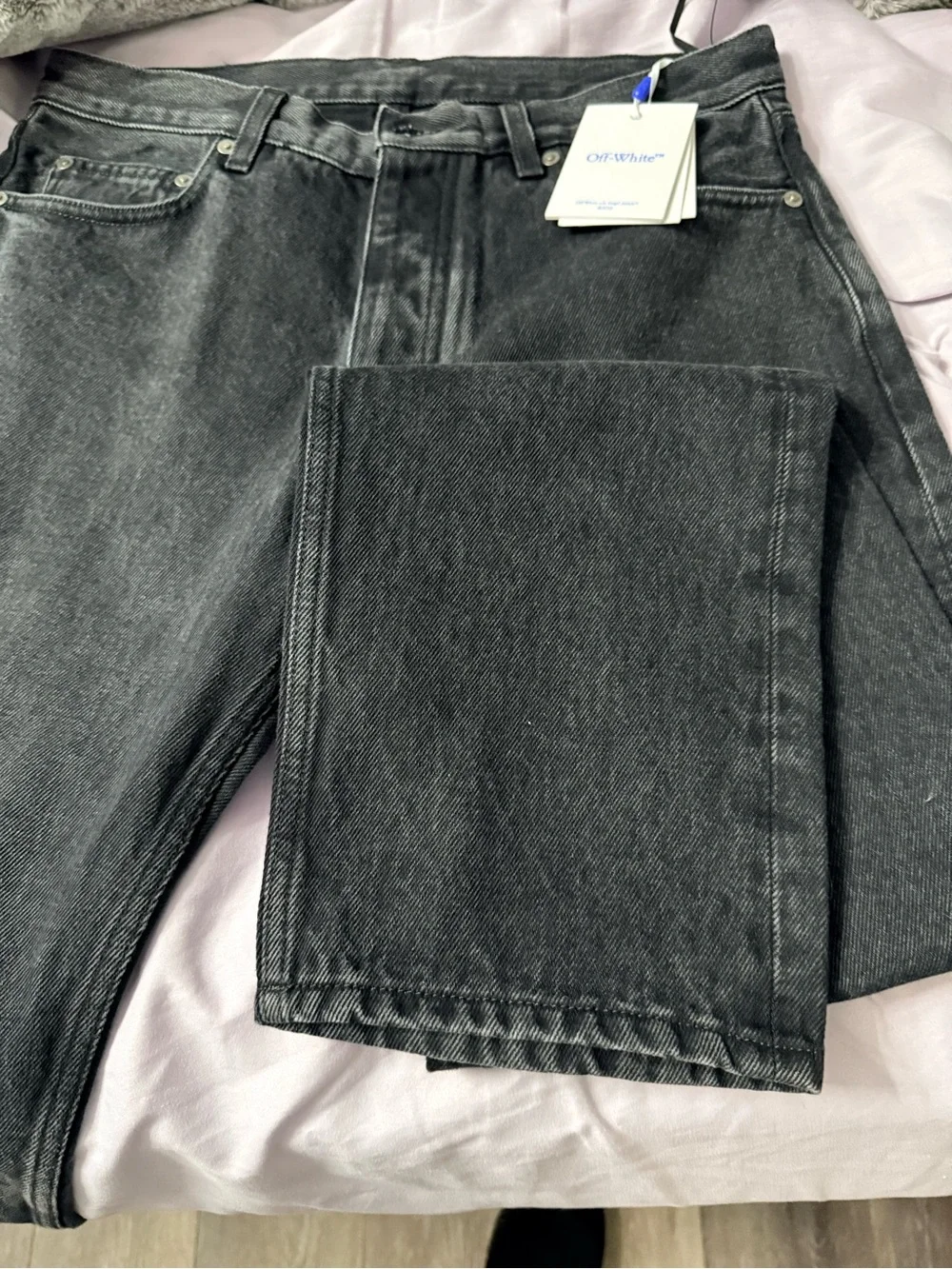Off-White relaxed fit